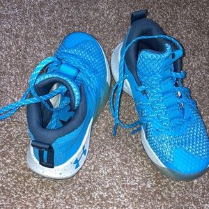 Under Armour Basketball shoes